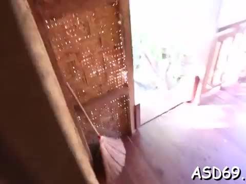 Guy rams bangs her rough and love tunnel of a petite thai bitch